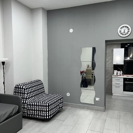 Lad 75 Apartment เนเปิลส์ ภายนอก รูปภาพ