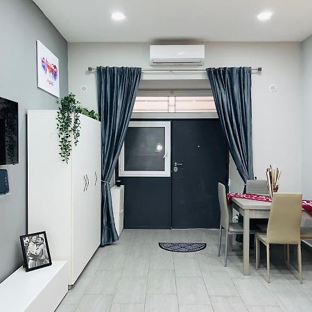 Lad 75 Apartment เนเปิลส์ ภายนอก รูปภาพ