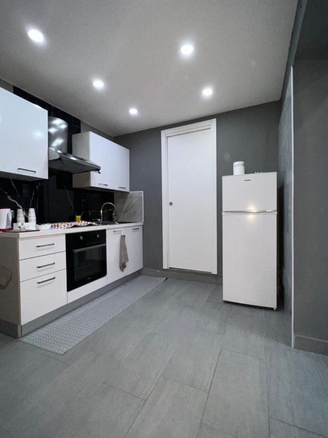 Lad 75 Apartment เนเปิลส์ ภายนอก รูปภาพ