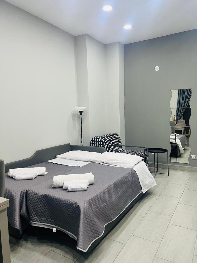 Lad 75 Apartment เนเปิลส์ ภายนอก รูปภาพ